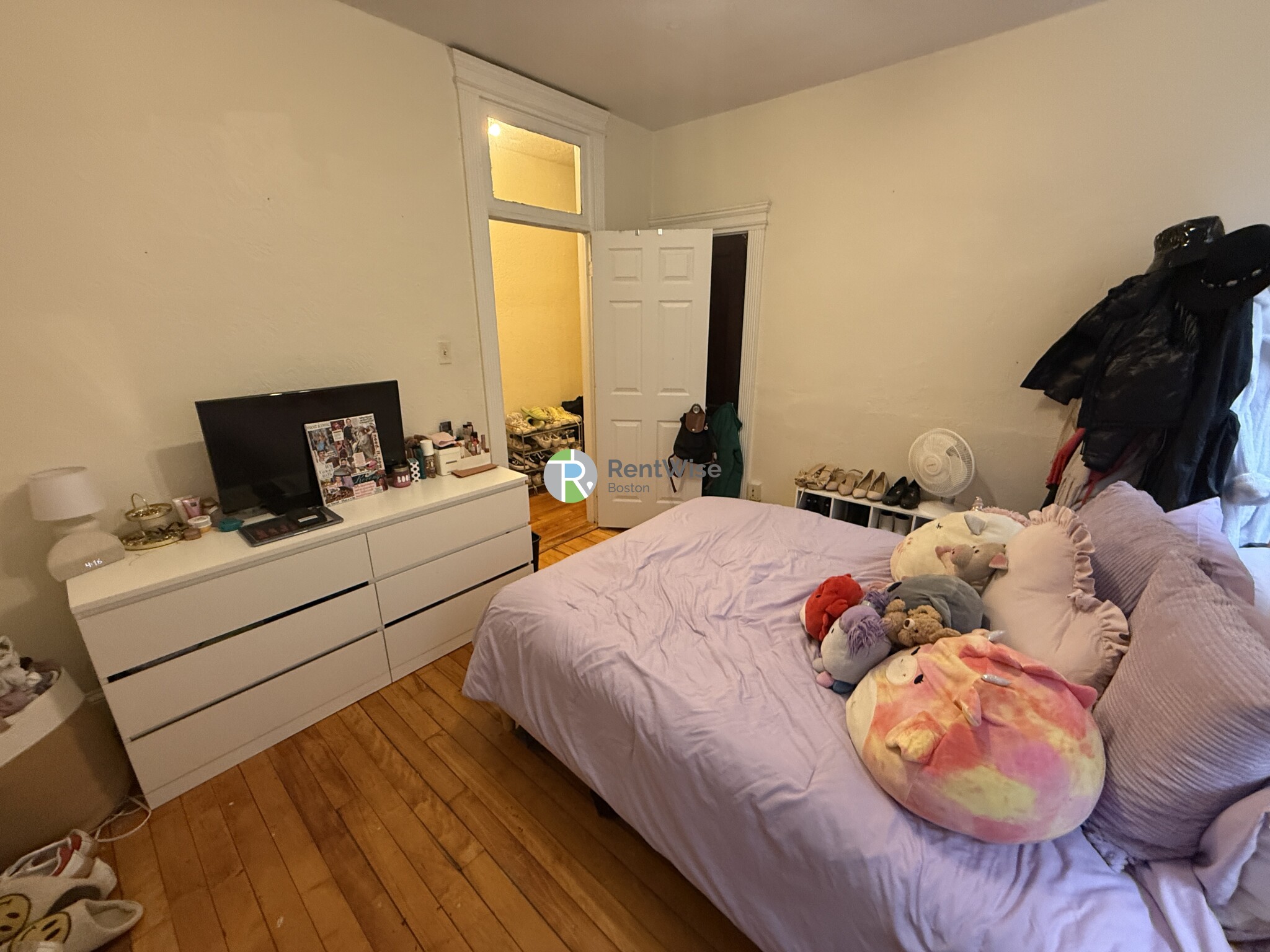 20 Royce Rd, Brighton