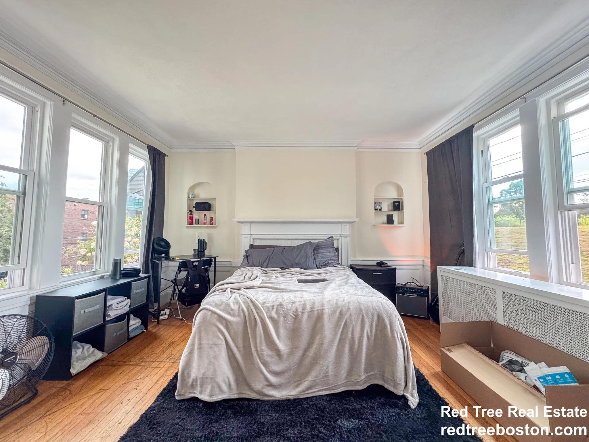 28 Manet Rd, Chestnut Hill