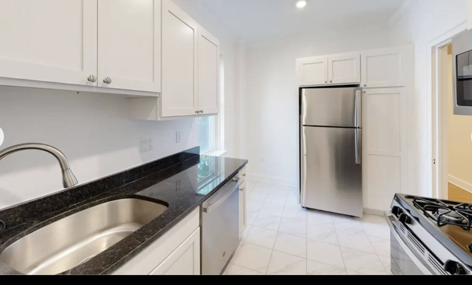 75 Kilsyth Rd, Brighton