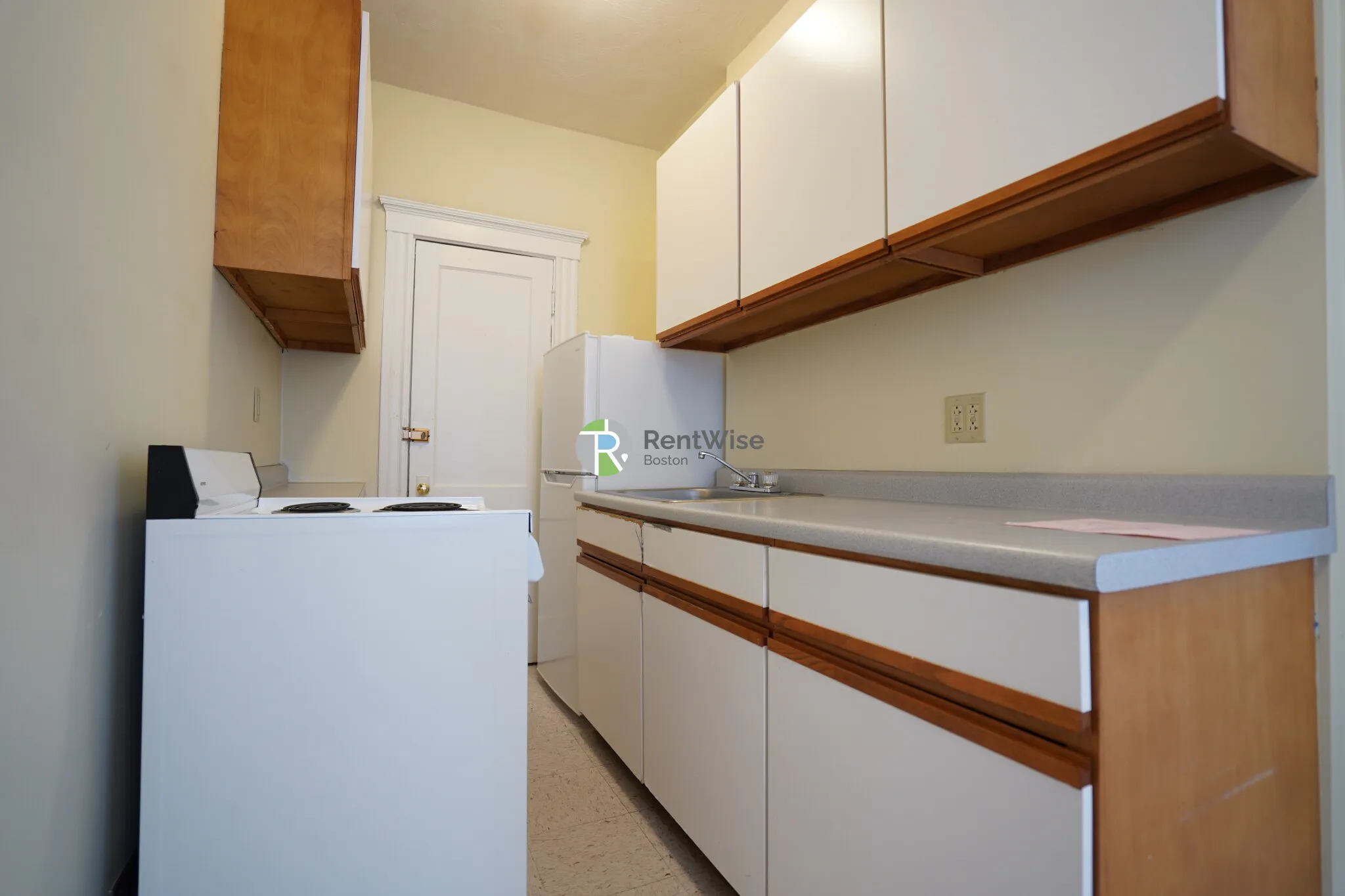 236 Kelton St, Allston