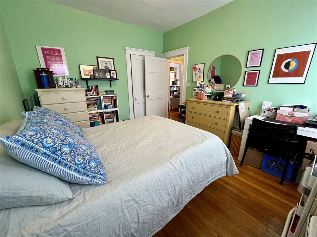 229 Kelton St, Allston