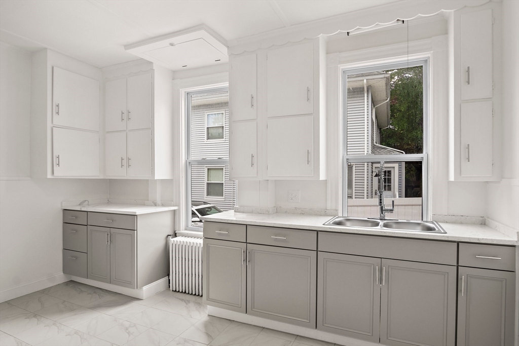 15 West Water St, Wakefield