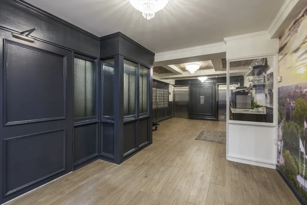 130 Bowdoin St, Beacon Hill