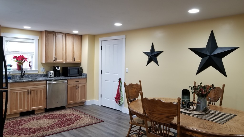 51 Moore Rd, New Braintree