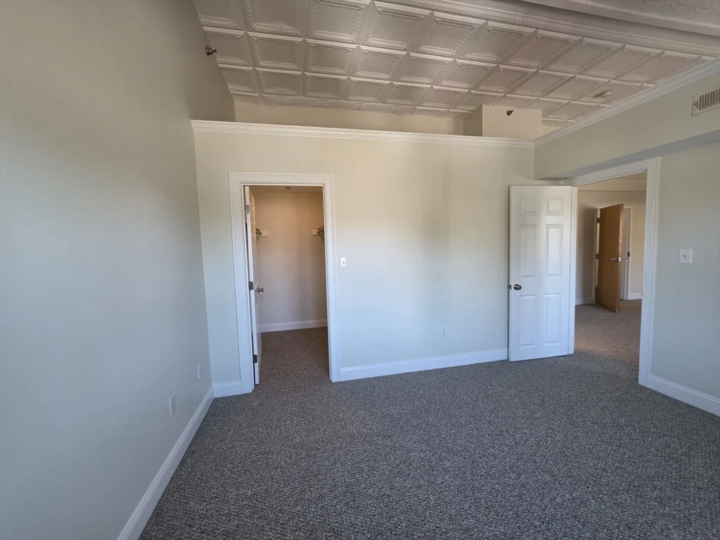 33 Randolph St, Abington