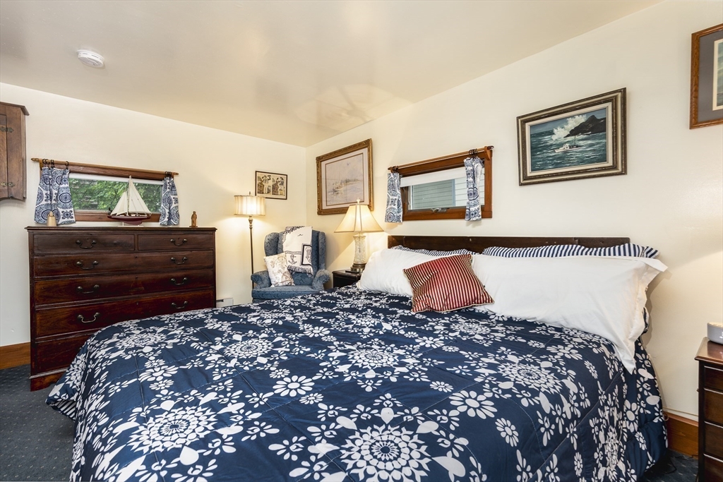 50 Rowland St, Marblehead