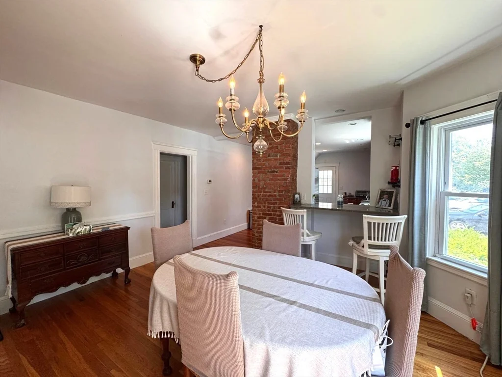 119 Warren St, Arlington