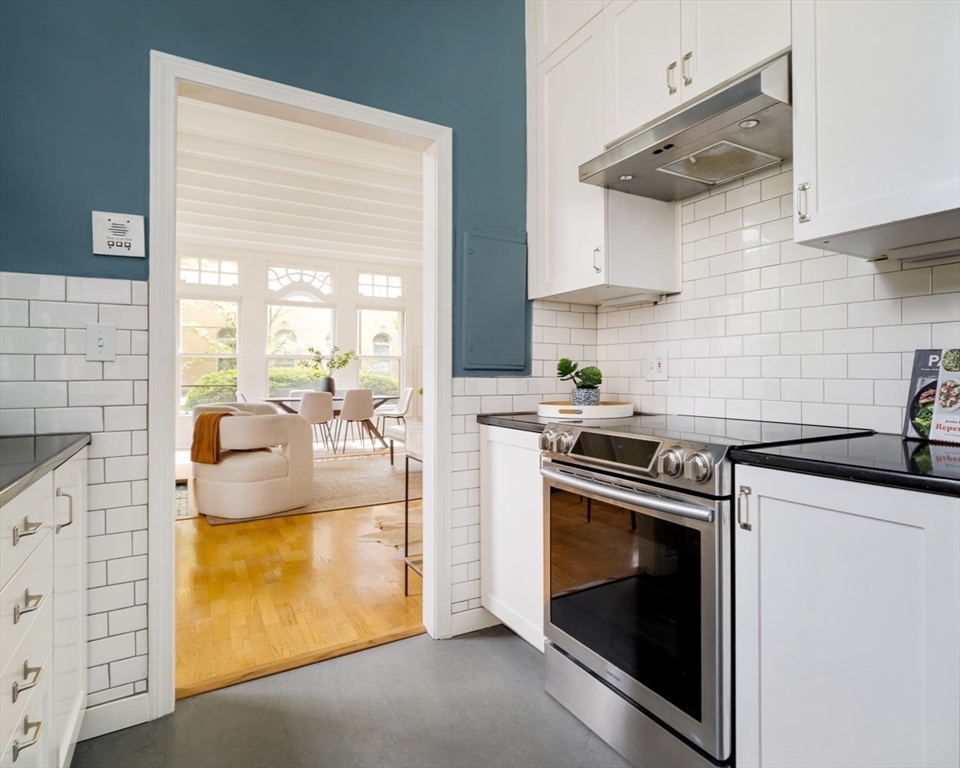 65A Glen Rd, Brookline Village