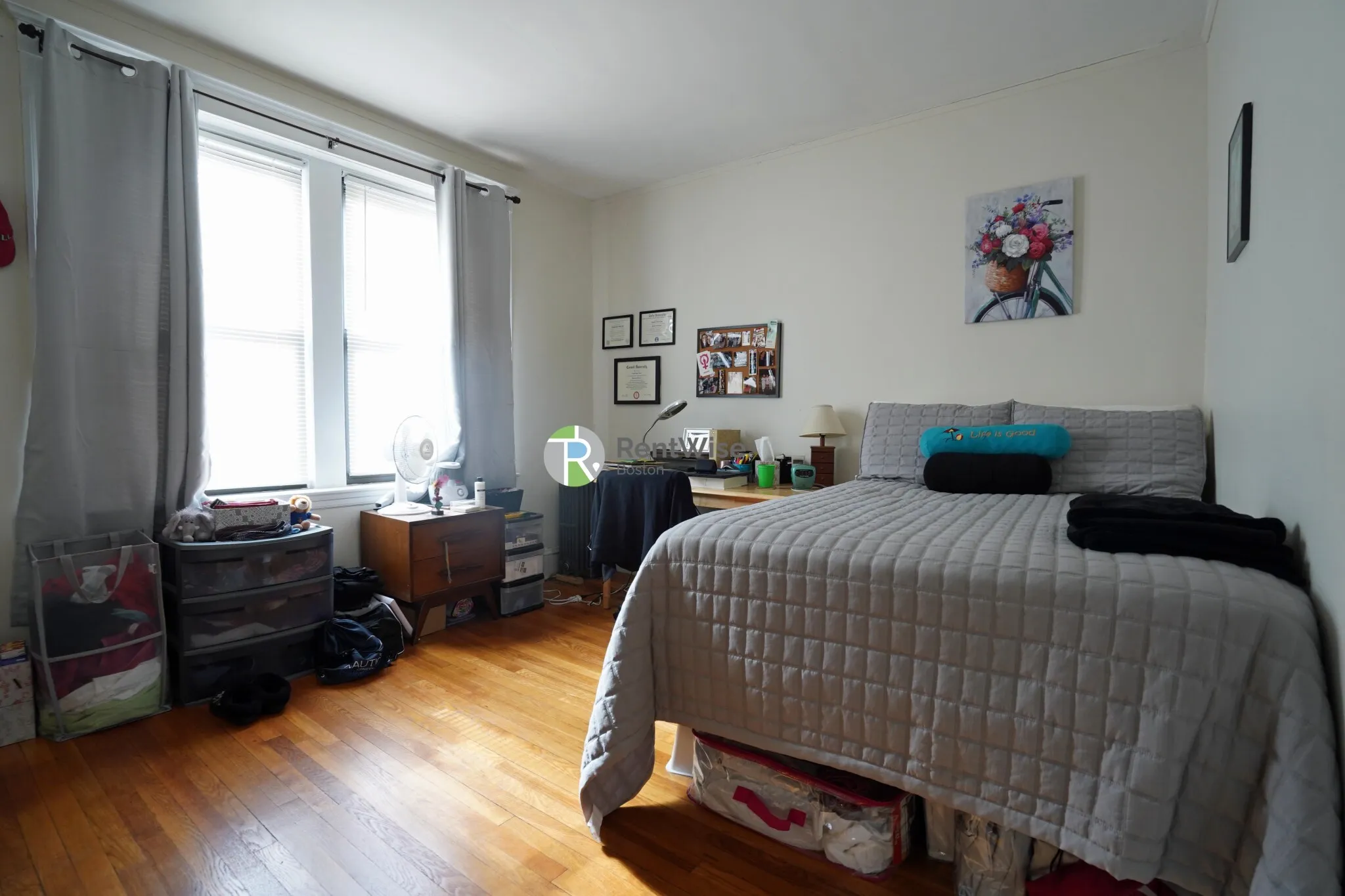 39 Clinton St, Mid-Cambridge