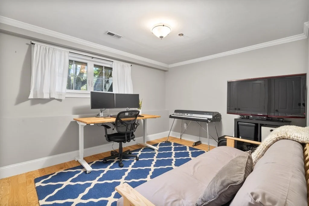 10 S Sydney, Dorchester