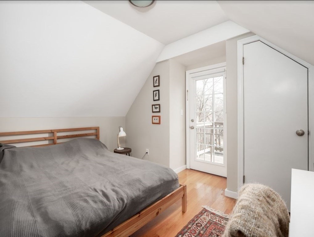 97 College Ave, Somerville