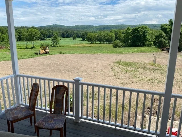 409 North East St, Amherst