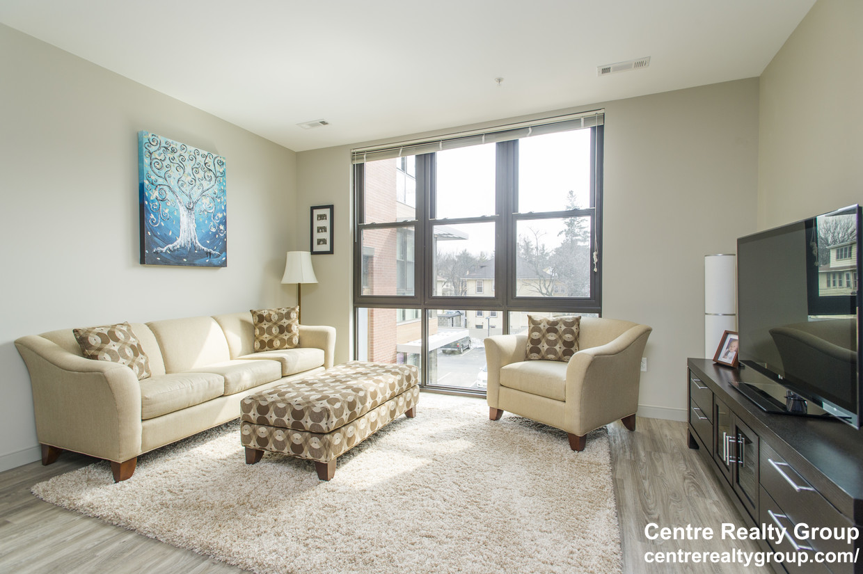 65 Brainerd Rd, Allston