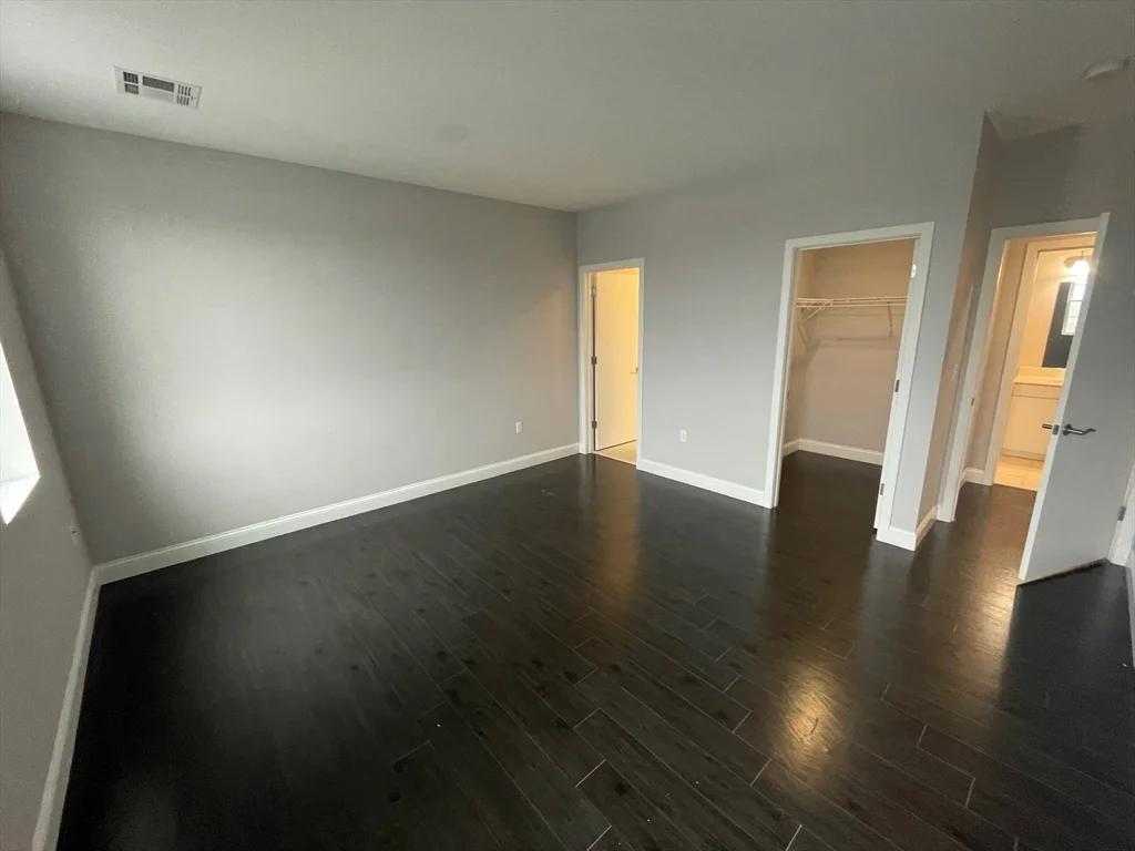 431 River St, Waltham