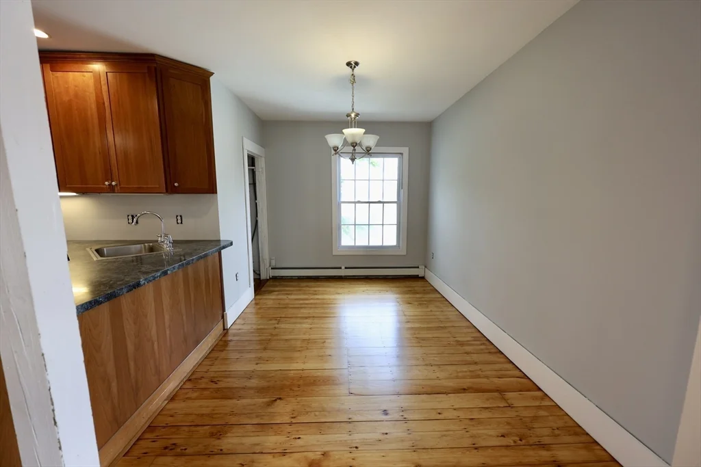 15 Warren, Stoneham