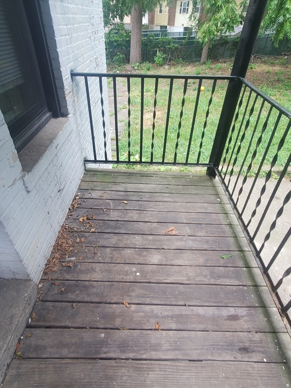 72 Walnut Park, Roxbury