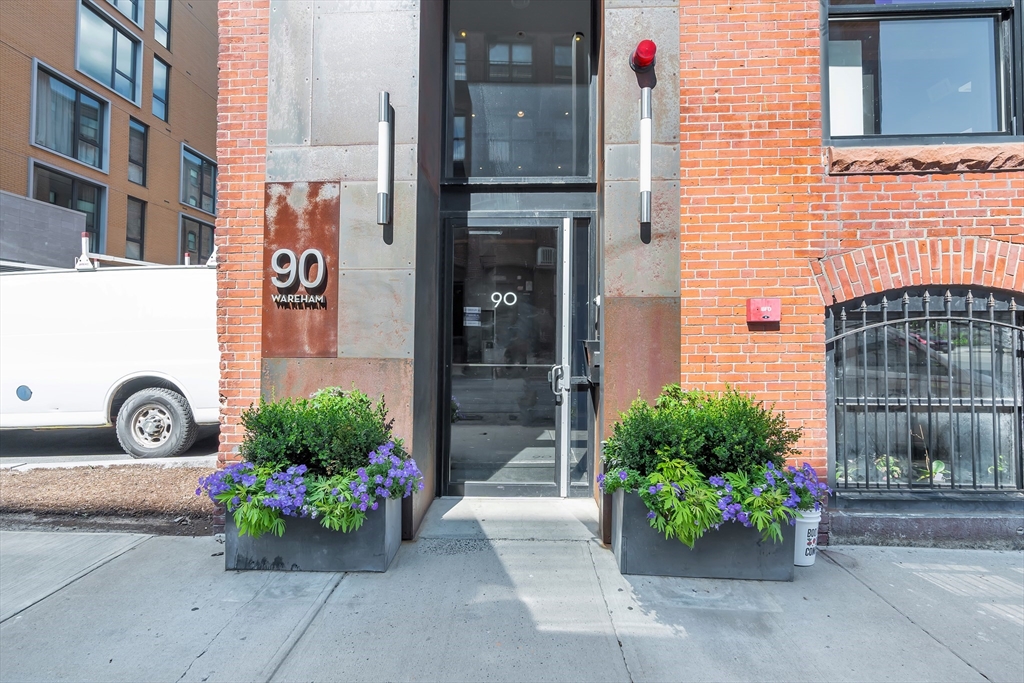 90 Wareham St, South End