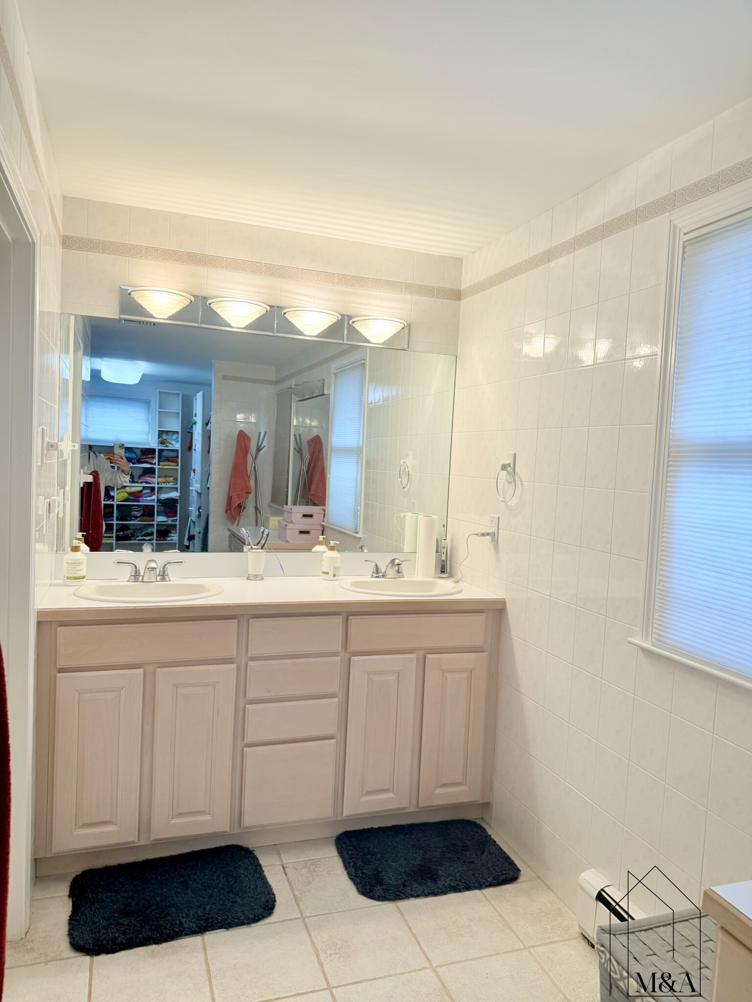 16 Avery Path, Oak Hill