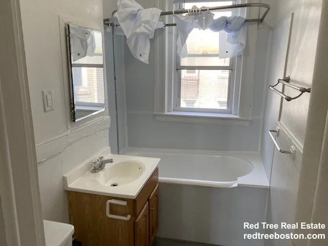 1175 Boylston St, Fenway