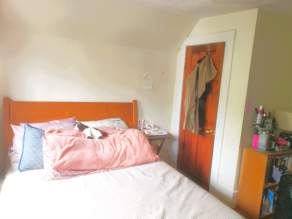 19 Burnside Ave, Spring Hill