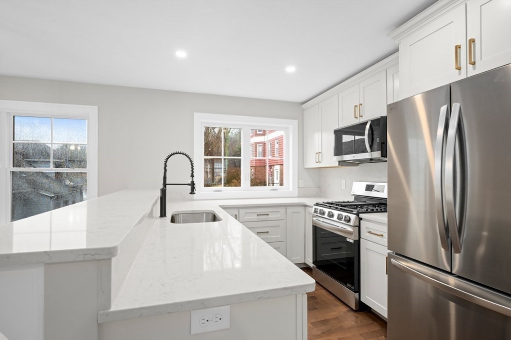 33 Third St, Worcester