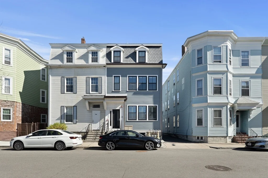 708 E 6th St, South Boston