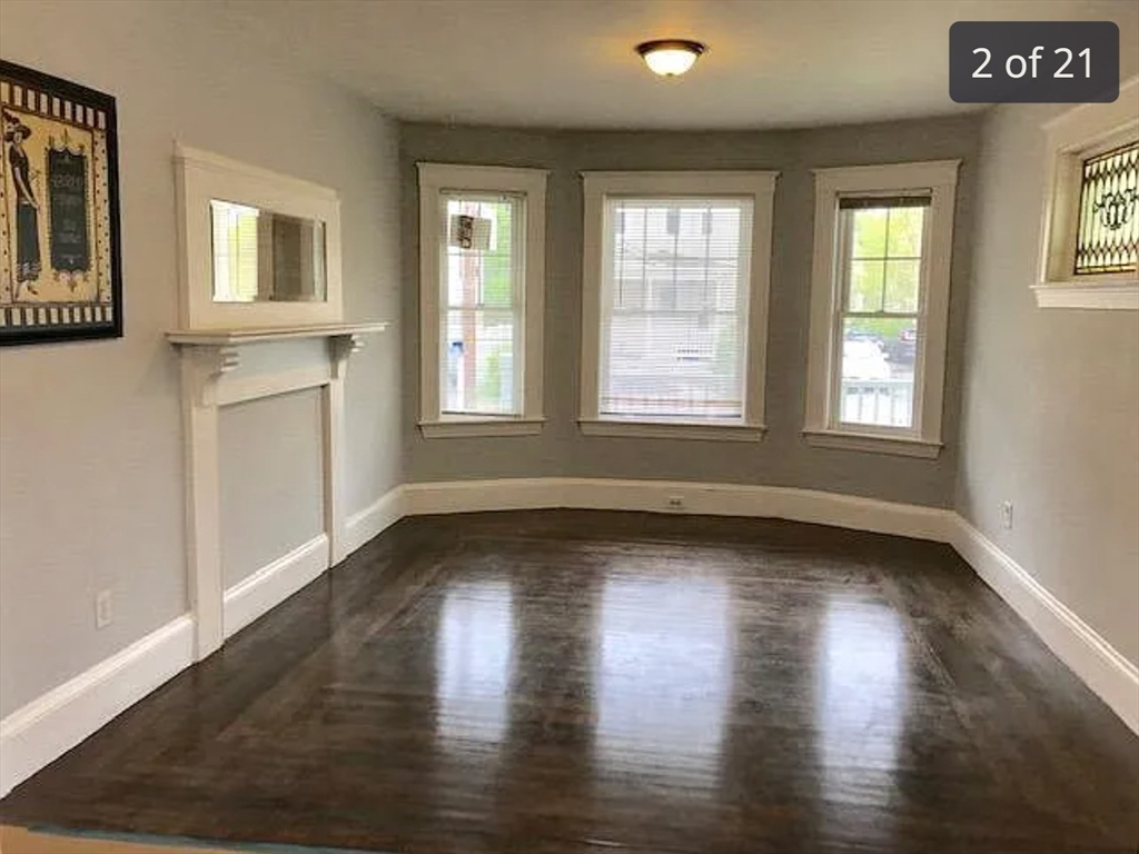 44 Pearl St, Newton