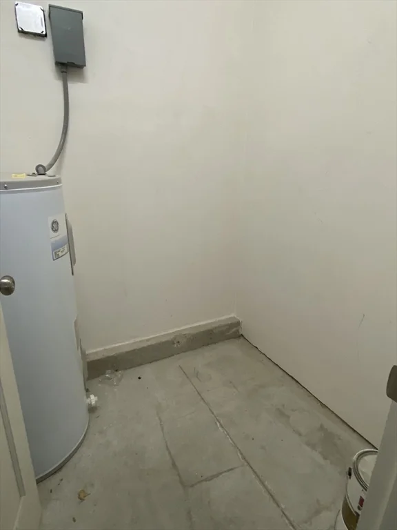 171 Bowen St, South Boston