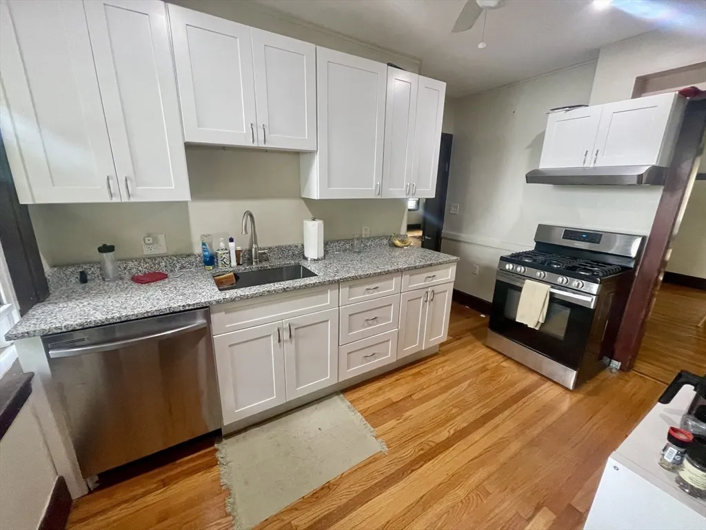 51 Breck Ave, Brighton