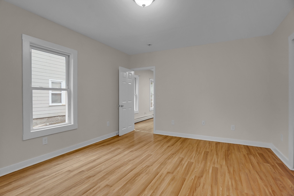 66 Pacific St, Fitchburg