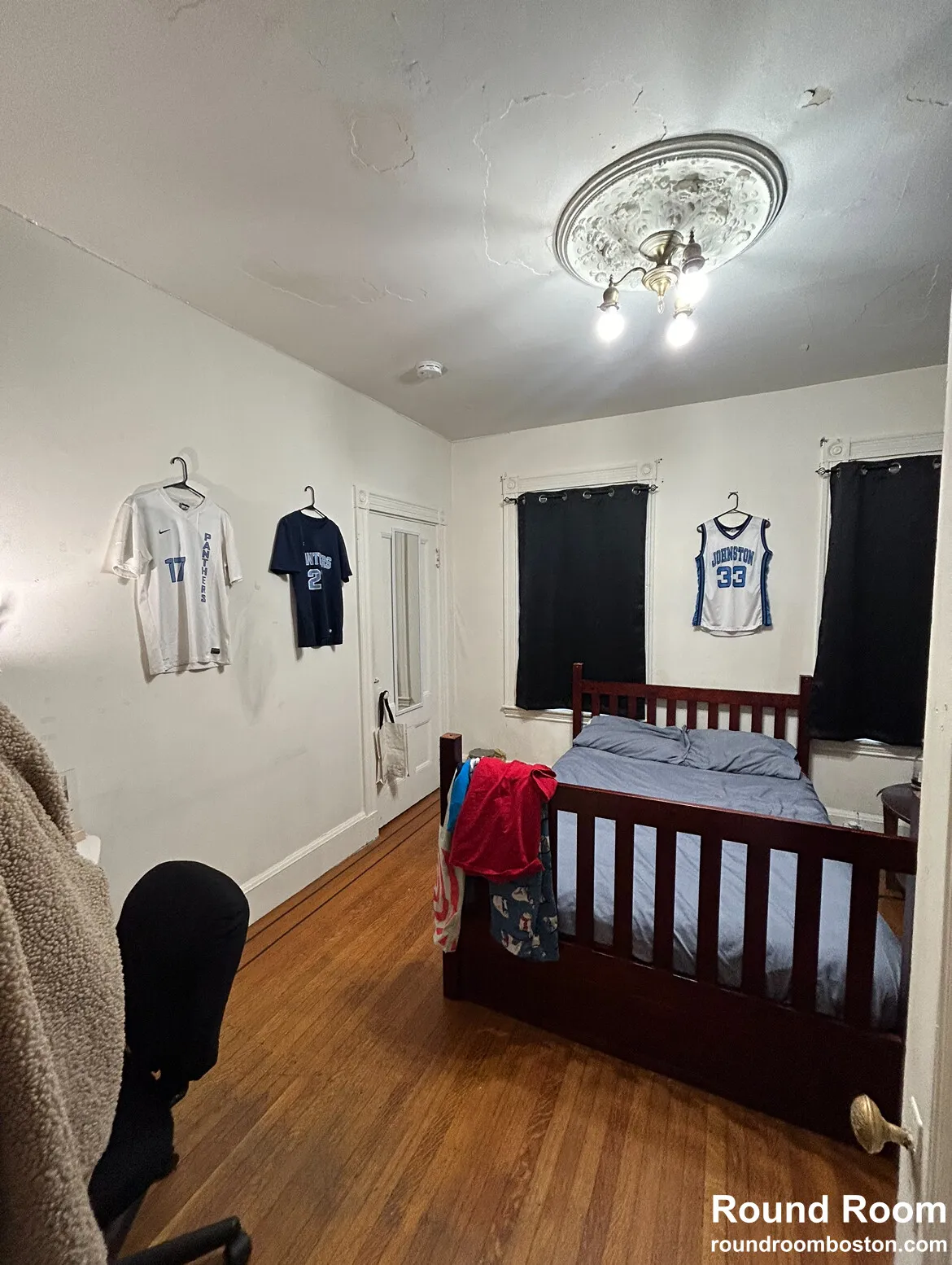 17 Hillside St, Mission Hill