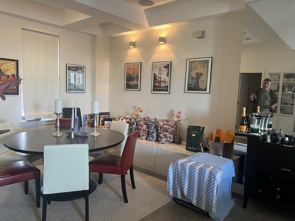 1166 Washington St, South End