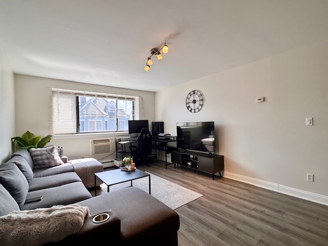 44 Lafayette Ave, Chelsea