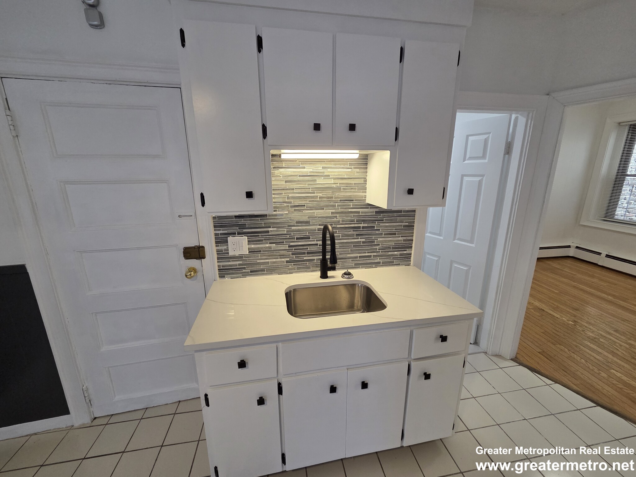 75 Charter St, North End