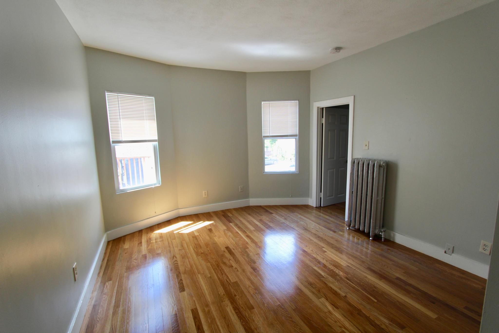 109 Pleasant St, Dorchester