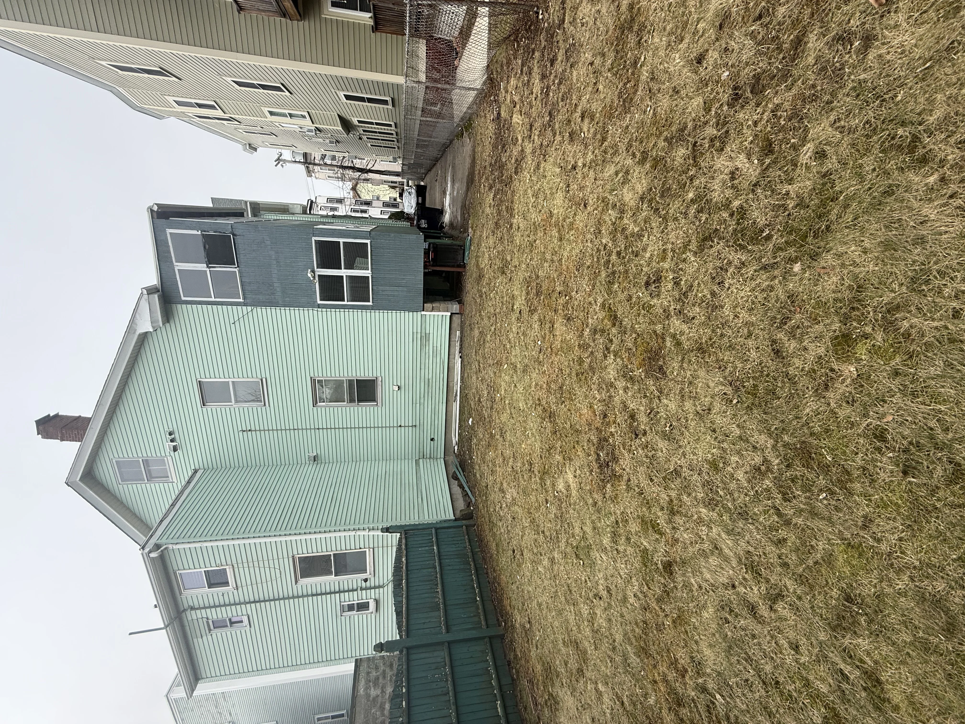 66 Elm St, The Port