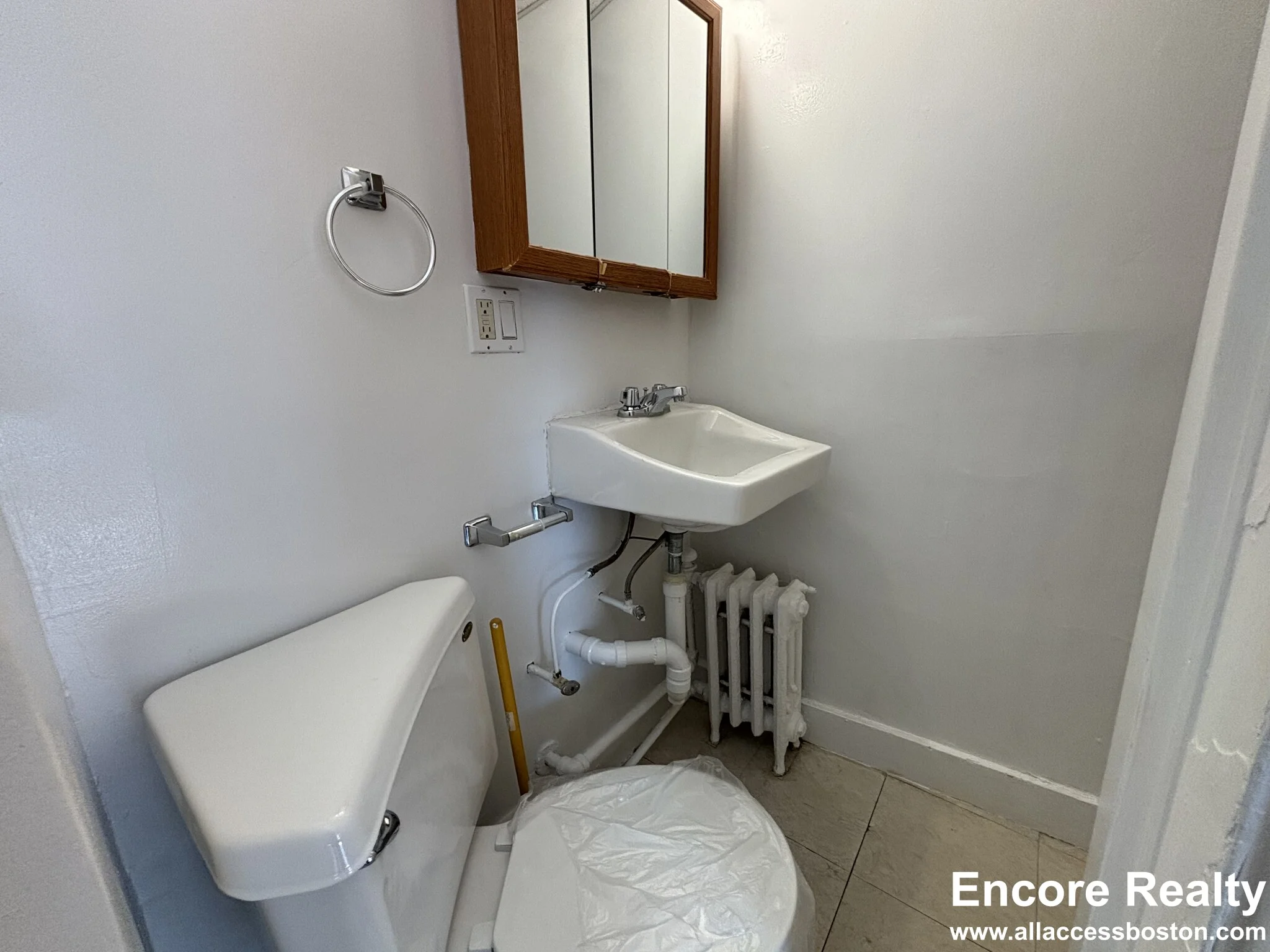 90 Myrtle St, Beacon Hill