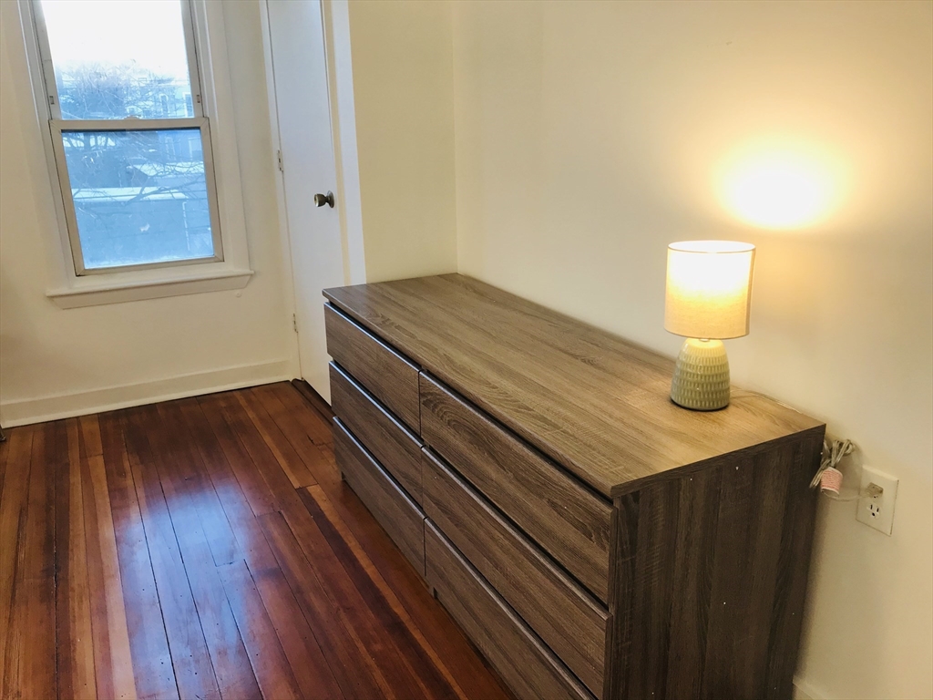 5 Lexington Ave, Powder House Square