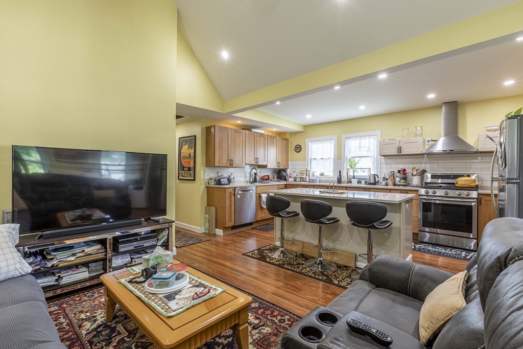 66 Hall Ave, Somerville