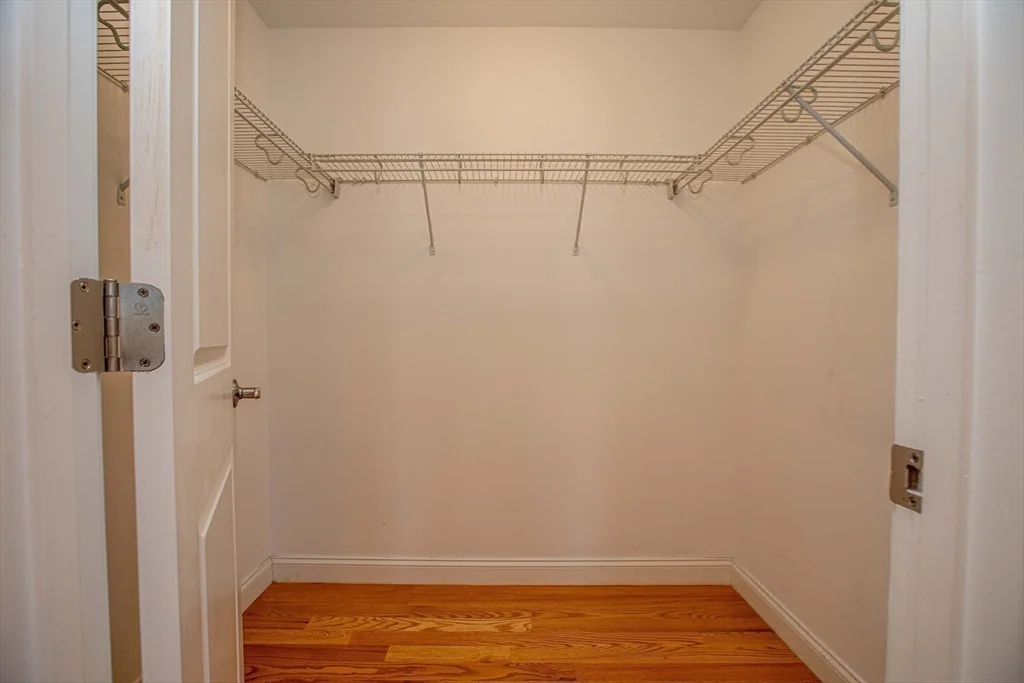 8 Summer Hill Circle, Arlington