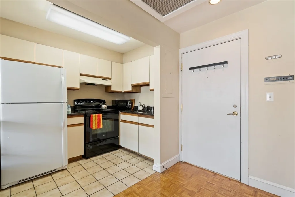 416 Commonwealth Ave, Back Bay