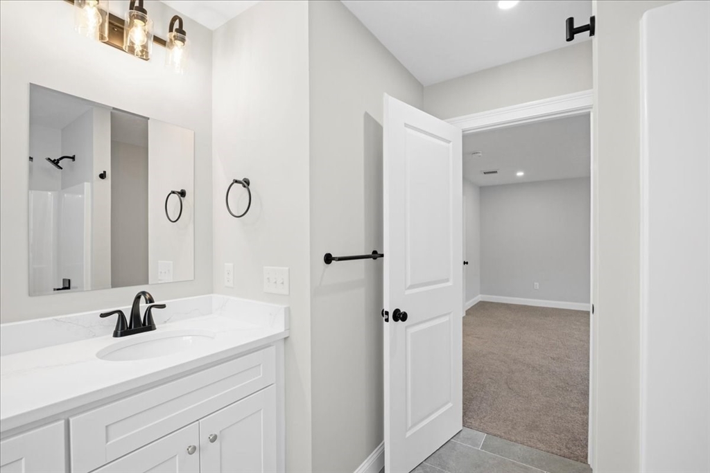 77 Upland St, Worcester