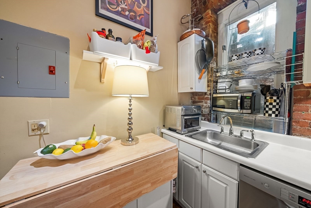 295 Beacon, Back Bay