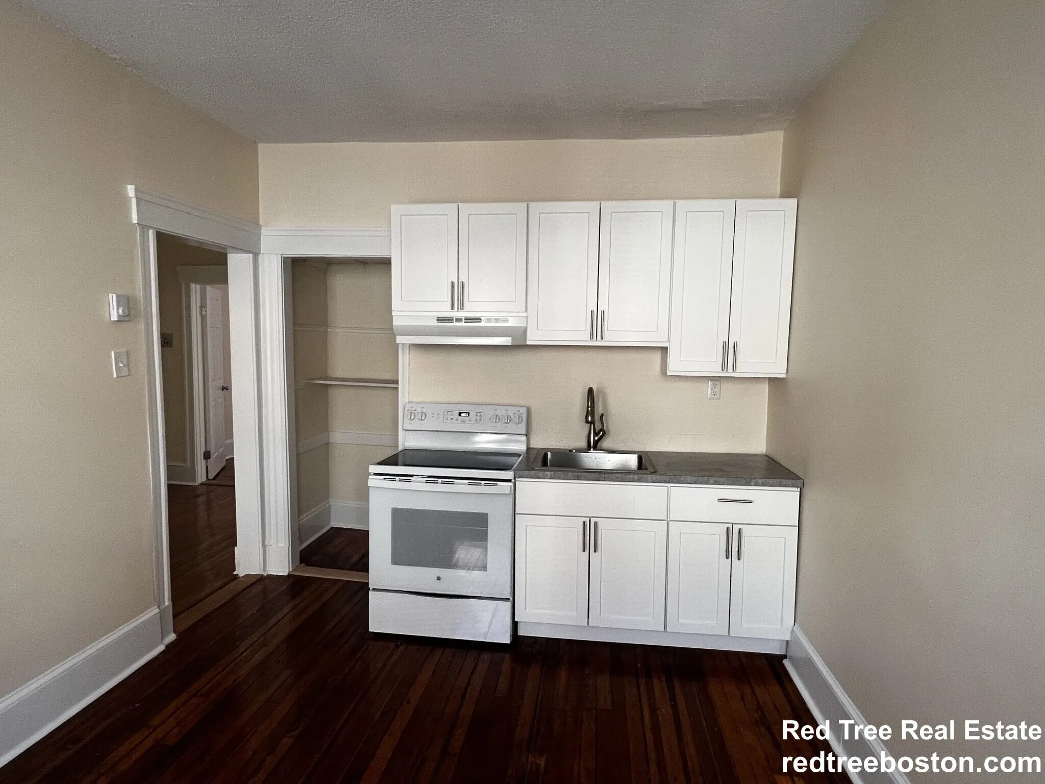 883 Huntington Ave, Mission Hill
