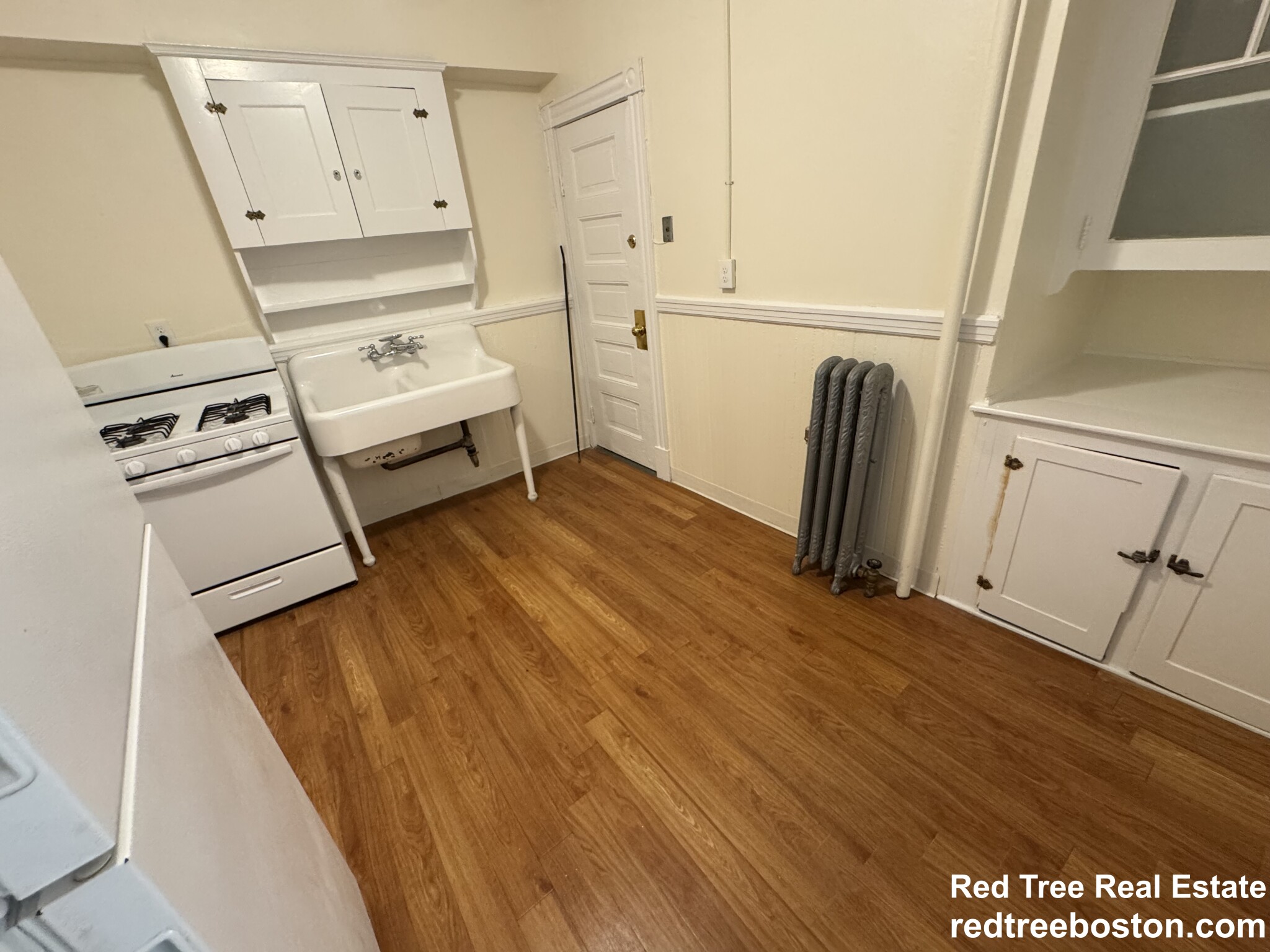 885 Massachusetts Ave, Mid Cambridge