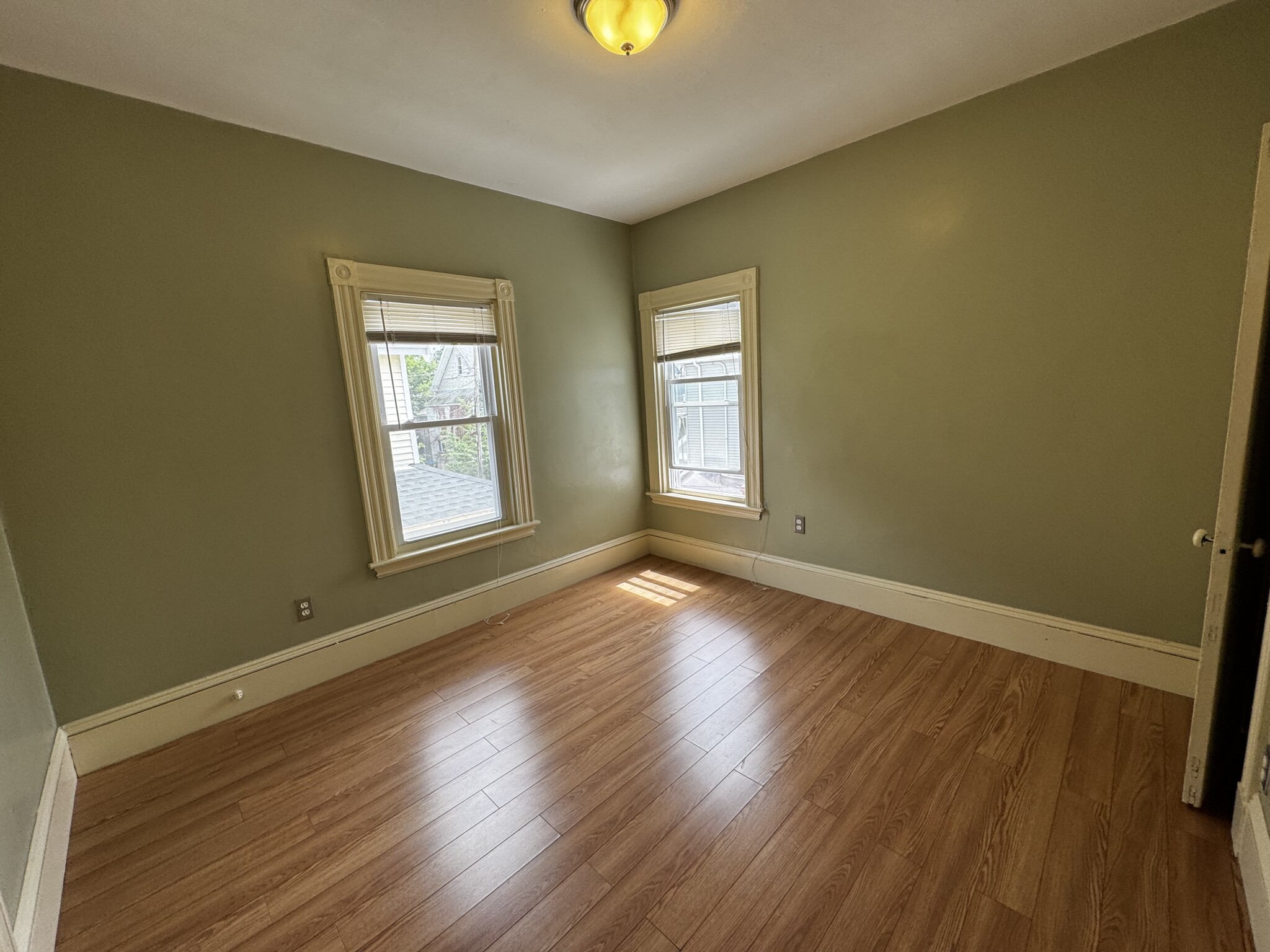 374 Highland Ave, Davis Square