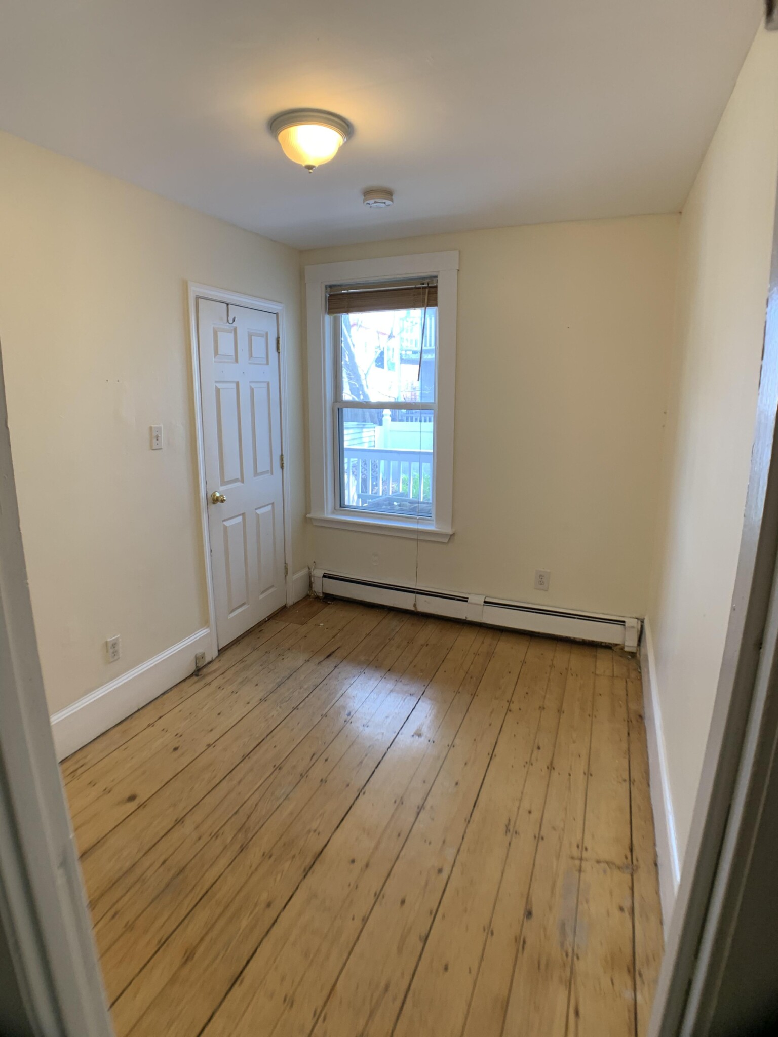 64 Pleasant St, Cambridgeport