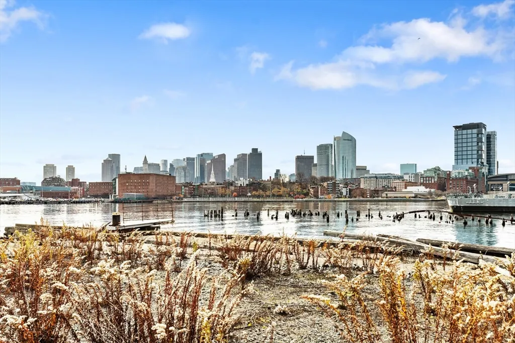 45 1st Ave, Charlestown