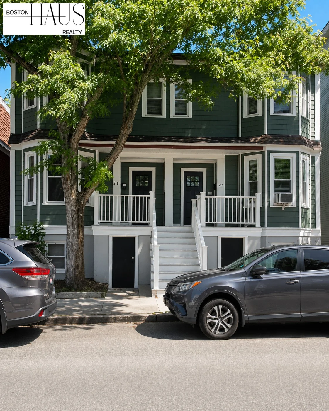 218 Columbia St, The Port