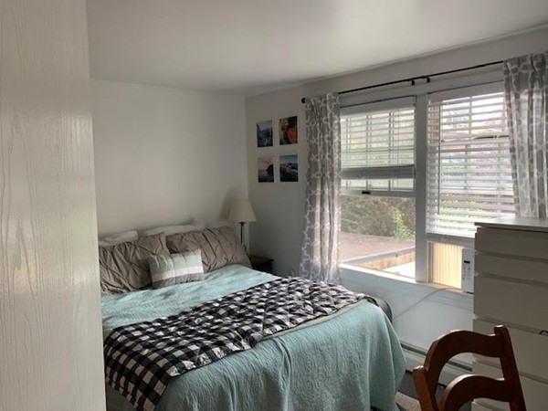 172B Charles St, East Cambridge